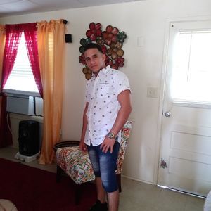 Meet your Posher, Jorge